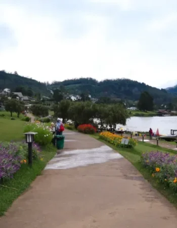 What-to-visit-in-Nuwara-Eliya-Gregory-Lake-2-1024x682